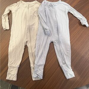 (2) Ollie’s Dqy One-Piece Bamboo Zip Sleepers